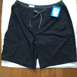 NWT Columbia Twisted Creek Men’s Shorts SZ M